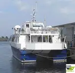 Tàu chở khách để bán