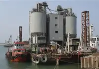 Sà lan để bán