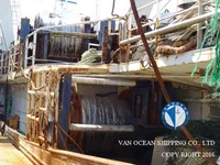Tàu kéo lưới để bán