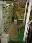 Tàu câu dài để bán