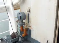 Tàu làm việc để bán