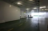 Tàu chở hàng rời để bán