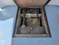 Tàu chở khách và hàng hóa để bán