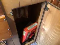 Tàu kéo lưới để bán