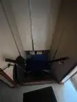 Tàu làm việc để bán