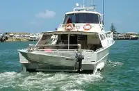 Tàu làm việc để bán