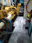 Tàu kéo lưới để bán
