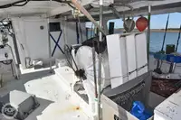 Tàu câu dài để bán