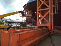 Tàu kéo để bán