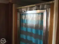 Tàu kéo lưới để bán