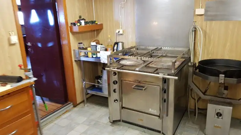 Tàu chở dầu/hóa chất để bán