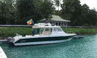 Tàu chở khách để bán