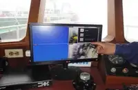 Tàu dẫn đường để bán