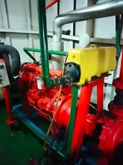 Tàu kéo để bán