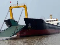 Tàu đổ bộ, chở hàng để bán