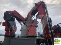 Tàu kéo lưới để bán
