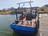 Tàu đánh cá để bán