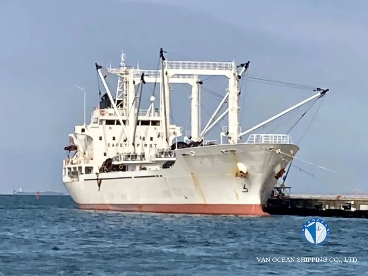Tàu lạnh để bán