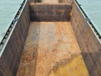 Tàu container để bán