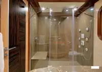 Du thuyền để bán