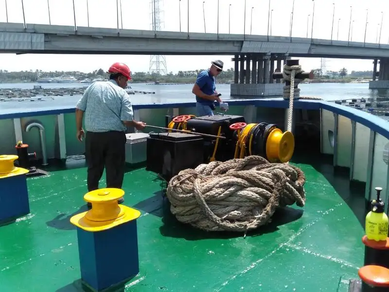 Tàu cung cấp để bán