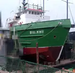 Tàu kéo để bán