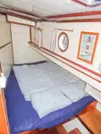 Tàu chở hàng rời để bán