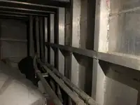 Tàu container để bán