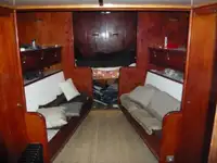 Tàu tuần tra để bán