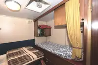 Tàu kéo để bán