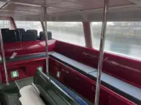 Tàu du lịch để bán