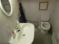 Tàu kéo để bán