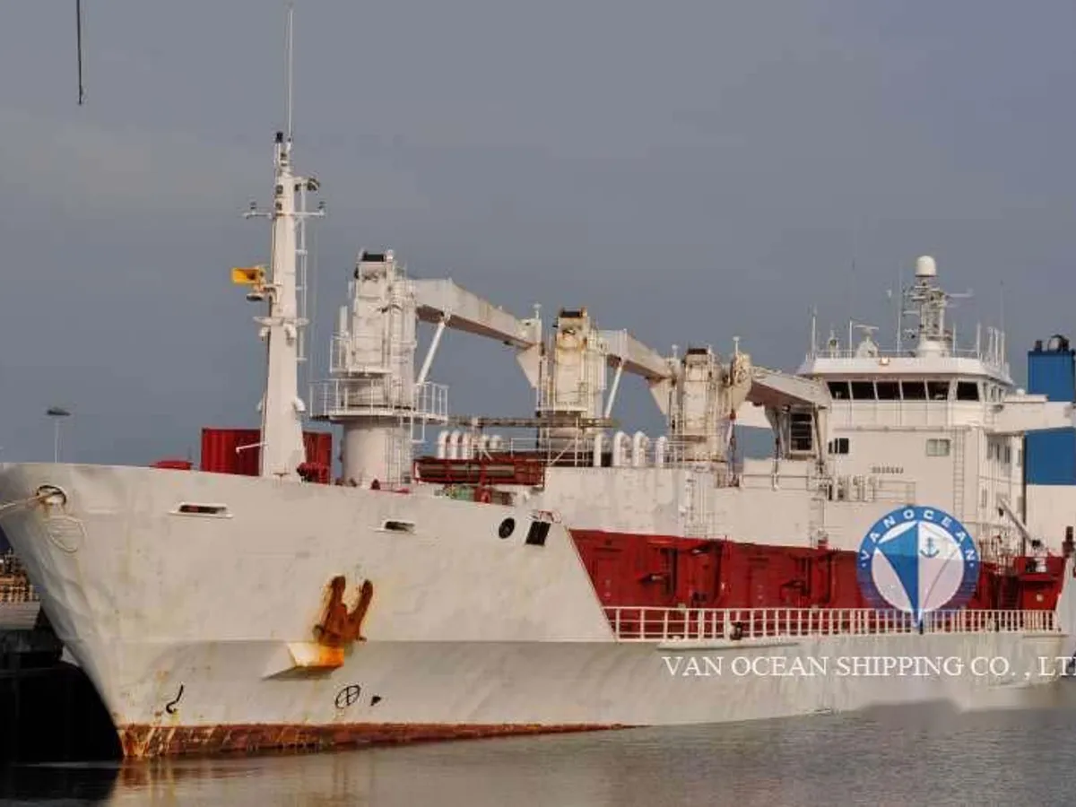 Tàu lạnh để bán