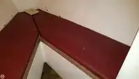 Tàu kéo lưới để bán