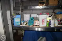 Tàu phà để bán