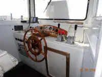 Tàu đánh cá để bán