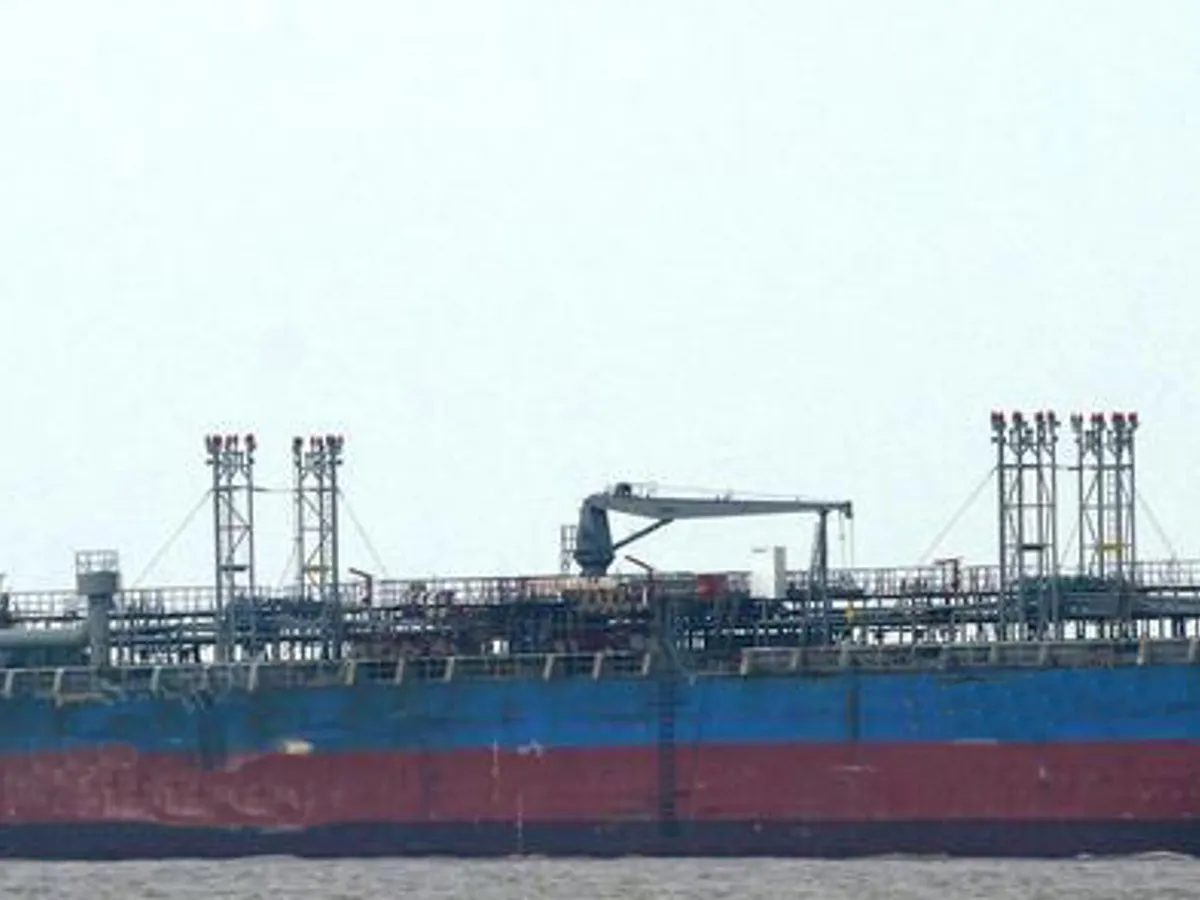 Tàu chở dầu/hóa chất để bán