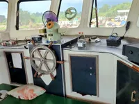 Tàu đổ bộ, chở hàng để bán