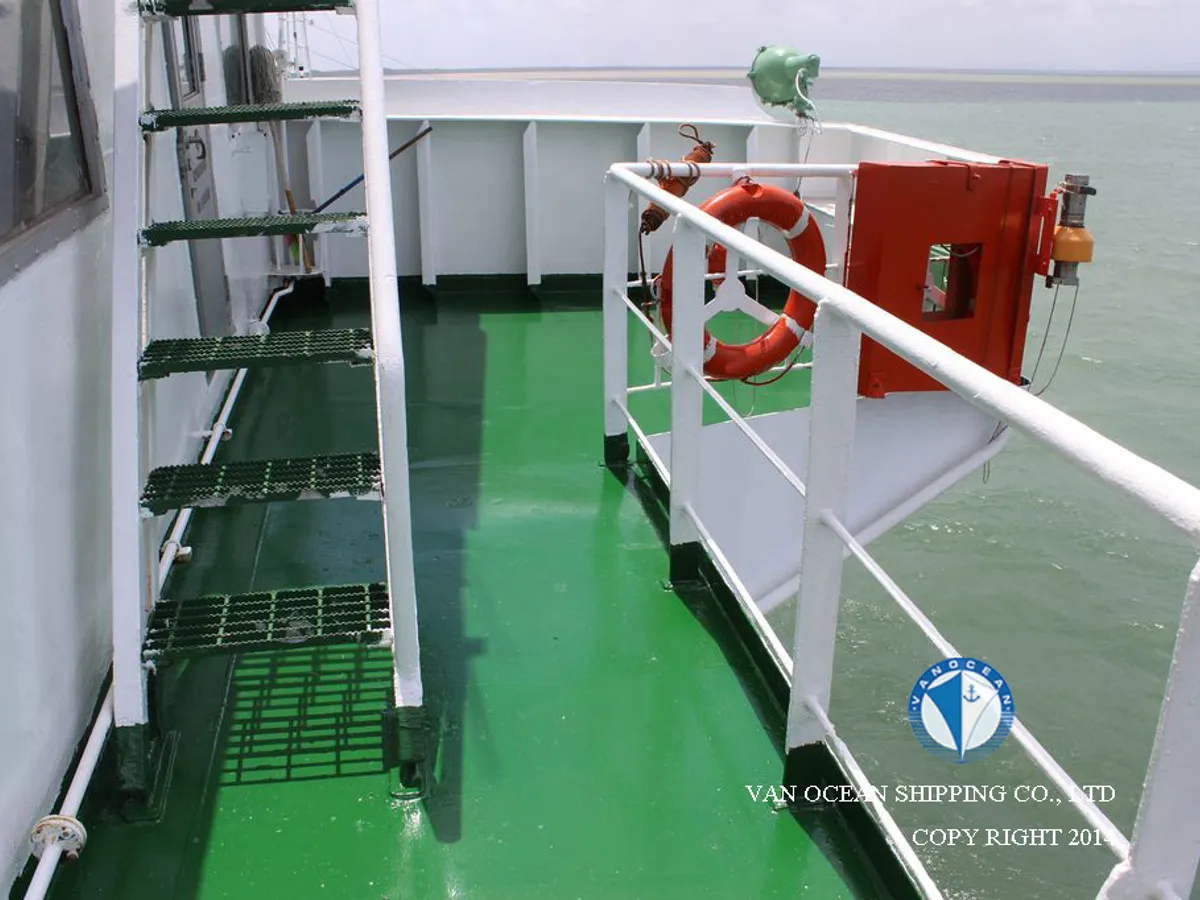 Tàu chở dầu/hóa chất để bán