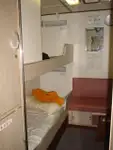 Tàu kéo lưới để bán