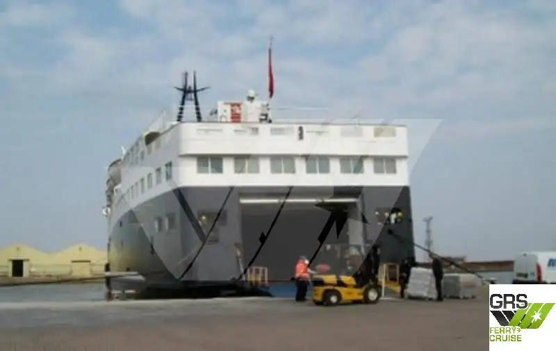 Tàu Ro-Ro để bán