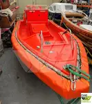 Tàu làm việc để bán