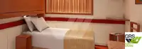 Tàu du lịch để bán