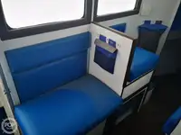 Tàu chế biến cá để bán