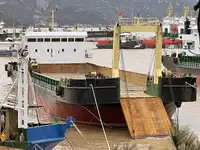 Tàu đổ bộ, chở hàng để bán