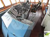 Tàu cung cấp để bán