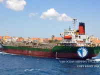 Tàu chở dầu/hóa chất để bán