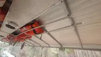 Tàu du lịch để bán