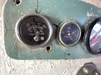 Tàu kéo lưới để bán