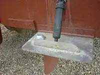 Tàu kéo lưới để bán